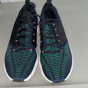 Mens Under Armor sneakers size 10.5